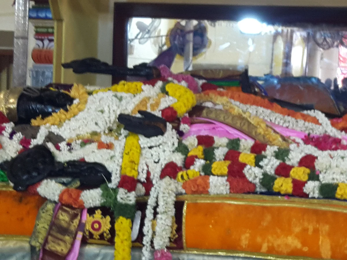 ``அத்திவரதர் தரிசனத்தில் போலி அனுமதிச் சீட்டு..!" - மாவட்ட ஆட்சியர் கடும் எச்சரிக்கை