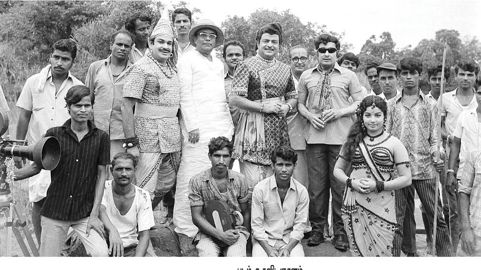 ரஜினியின் முதல் மேக்கப்!