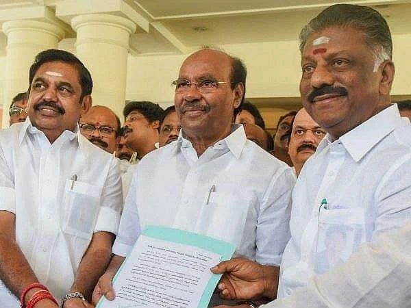எடப்பாடி, பன்னீருடன் ராமதாஸ்...