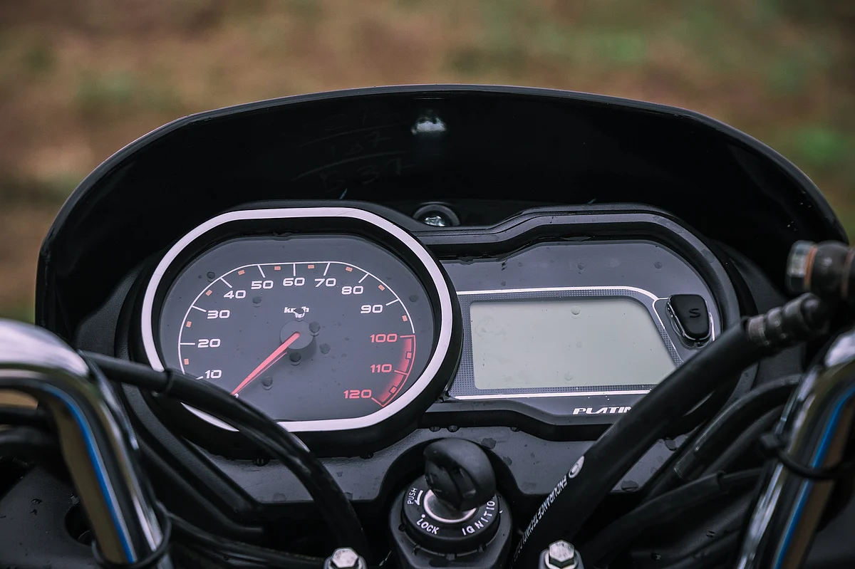 Semi Digital instrument console
