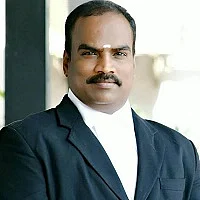 வழக்கறிஞர் ரமேஷ்