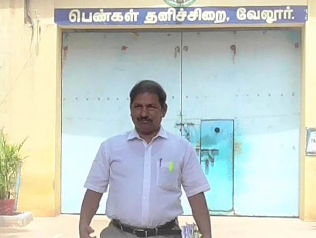 வழக்கறிஞர் புகழேந்தி