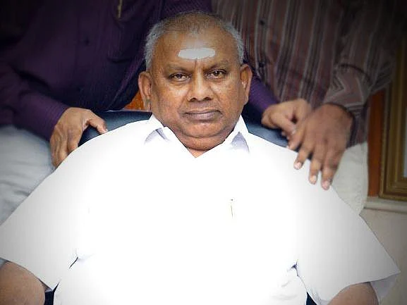 `உடனே சிறைக்குச் செல்லுங்கள்' - ராஜகோபால் வழக்கில் கறார் காட்டிய உச்ச நீதிமன்றம்!