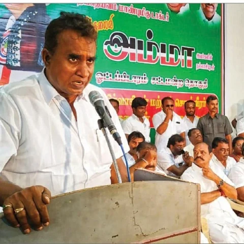 வேலுமணி