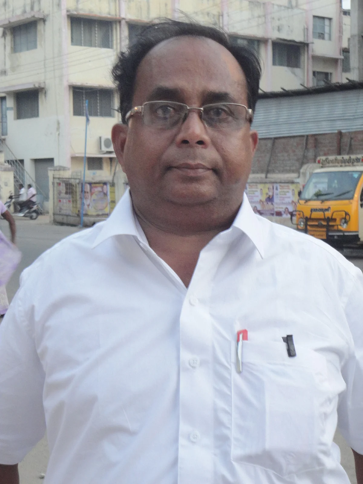 வழக்கறிஞர் 'தமிழ்' ராஜேந்திரன்