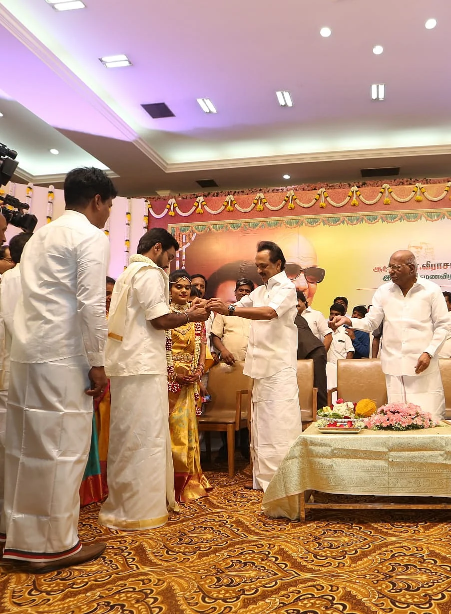 ஸ்டாலின்