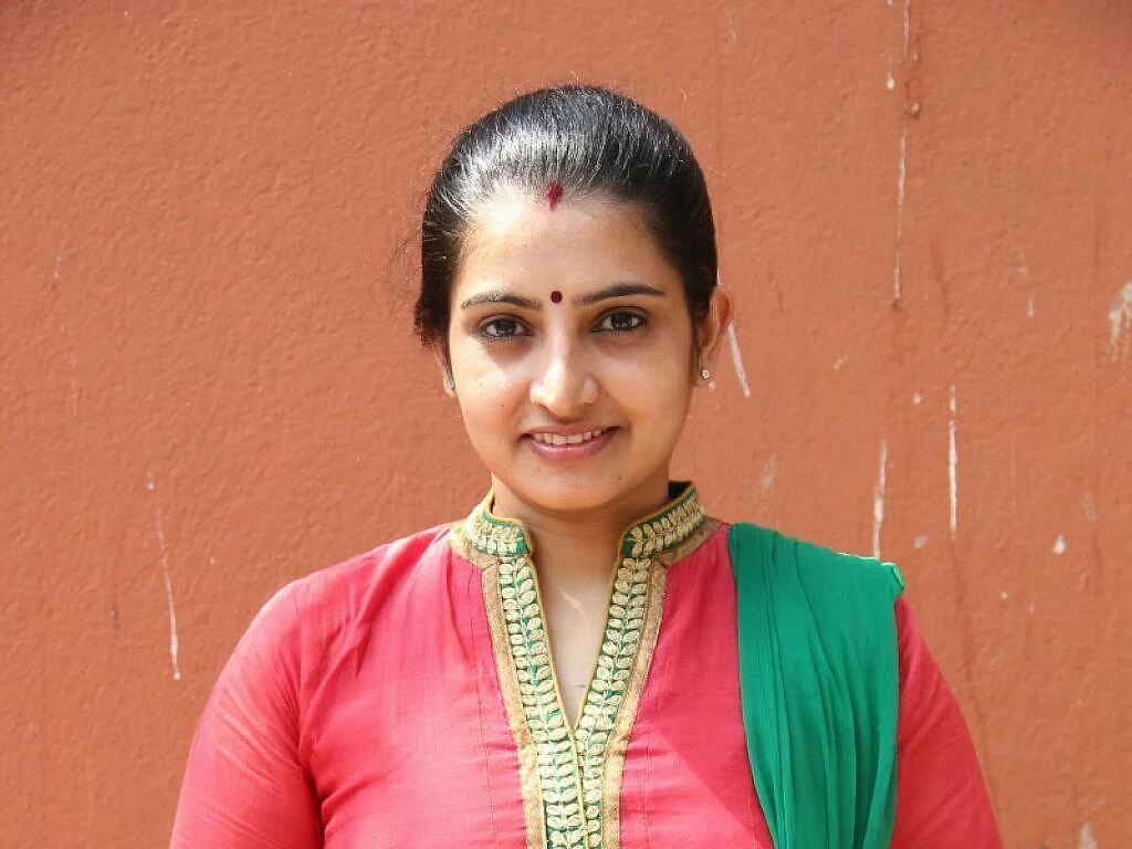 ஹீரோயின் நீயா.. நானா? - `பாண்டியன் ஸ்டோர்ஸ்’ பஞ்சாயத்தால் விருது விழாவைப் புறக்கணித்தாரா சுஜிதா?