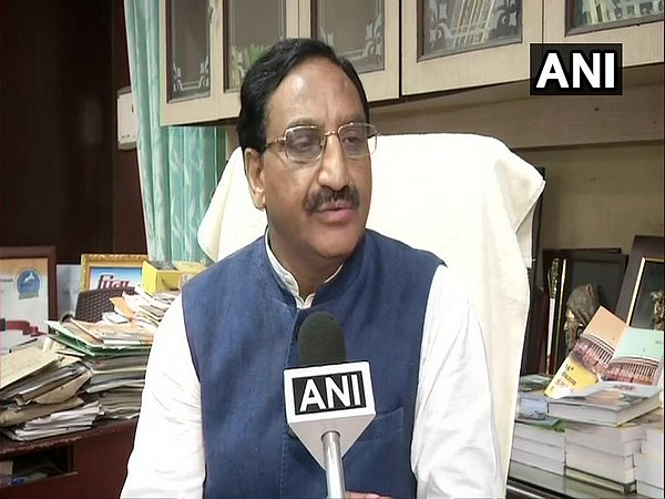 `உயர் கல்வி நிறுவனங்களில் தீண்டாமை; விதிகளை மீறினால் நடவடிக்கை’- கனிமொழி எம்.பி கேள்விக்கு அமைச்சர் பதில்!