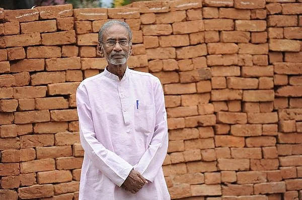 `வீரப்பனுடன் பேச்சுவார்த்தைக்குப் போகாமலிருந்திருந்தால்..?' - பழ.நெடுமாறன் பகிரும் பதைபதைக்கும் அனுபவம் #LetsRelieveStress