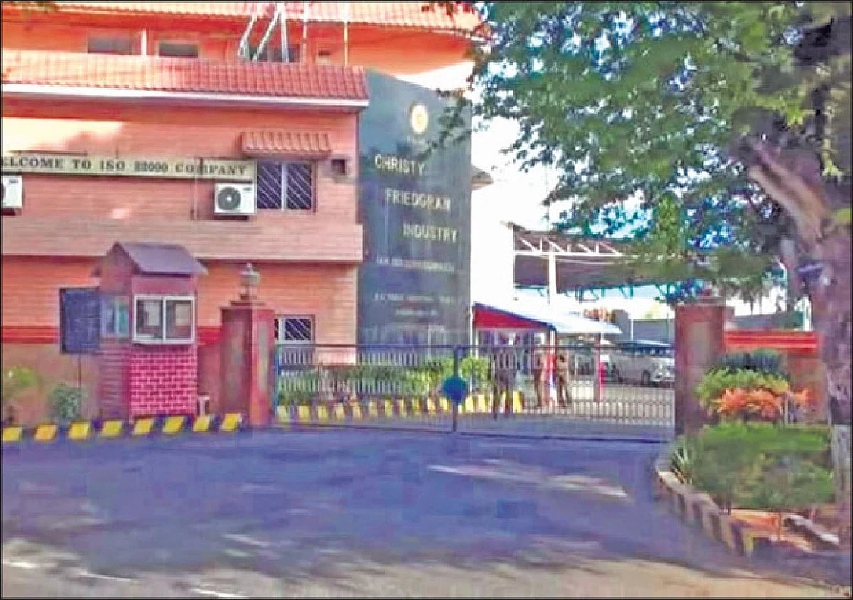 ரூ.10,000 கோடிக்கு 'பில்' - ரேஷன் முறைகேடு புகாருக்கு இ.பி.எஸ் மெளனம் ஏன்?