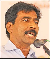 செந்தூர்குமரன்