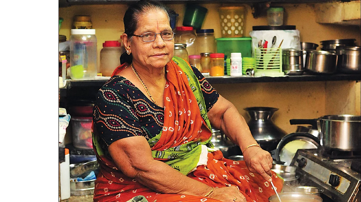 மைதிலி