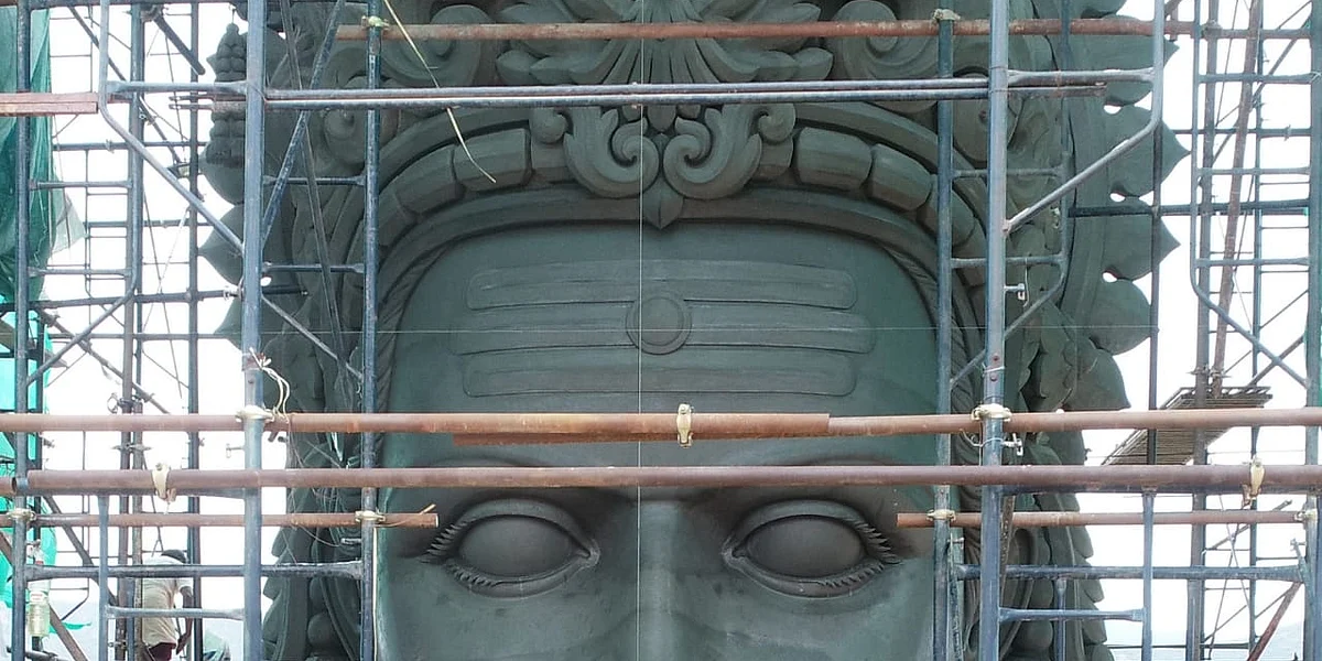 முருகன் சிலை