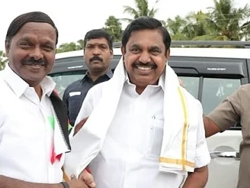 வேலுார் ரிசல்ட்...விரைவில் மோதல்!
ஆளும்கட்சி கூட்டணியின் ‘சீன்’ என்ன?