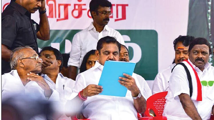 எடப்பாடி பழனிசாமி, ஏ.சி.சண்முகம்