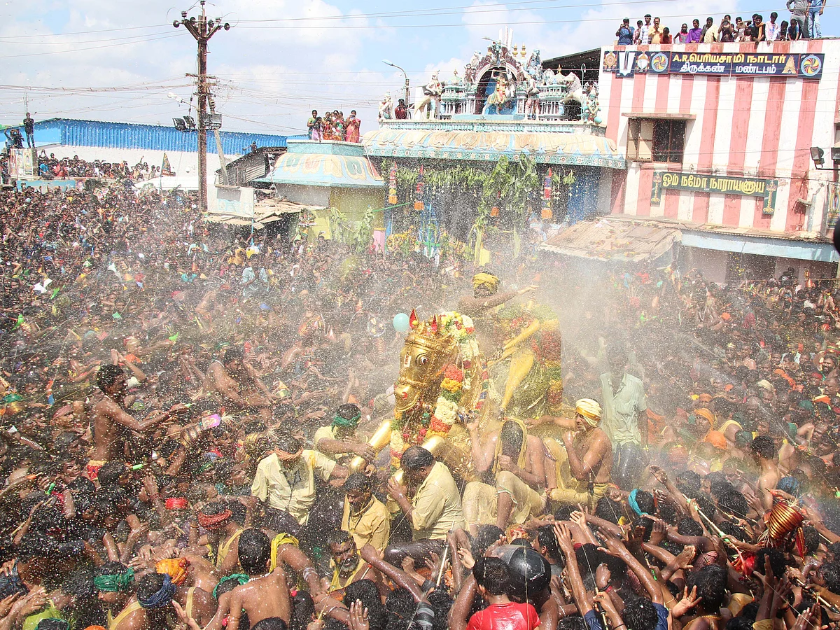 மீனாட்சியம்மன் சித்திரைத் திருவிழாவைத் தொடர்ந்து கள்ளழகர் திருவிழா நடைபெறுமா? - அதிகாரிகள் ஆலோசனை