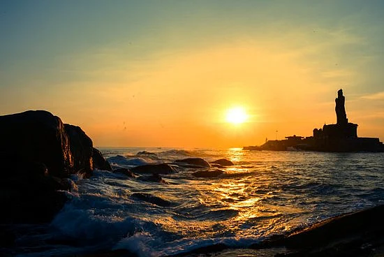கன்னியாகுமரி சூரிய உதயம்