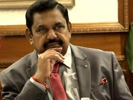 `என்னப்பா நம்ம ஊரு இட்லிலாம் கிடைக்குது!' - லண்டனைக் கலக்கும் ஈ.பி.எஸ்
