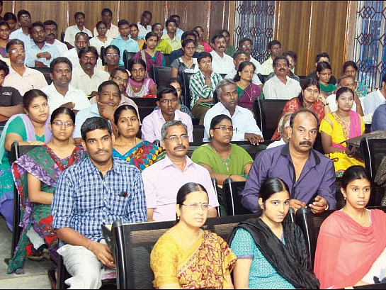 தனியார் கல்லூரிகளுக்கு ஆதரவாகச் செயல்படுகிறதா சென்டாக்?
