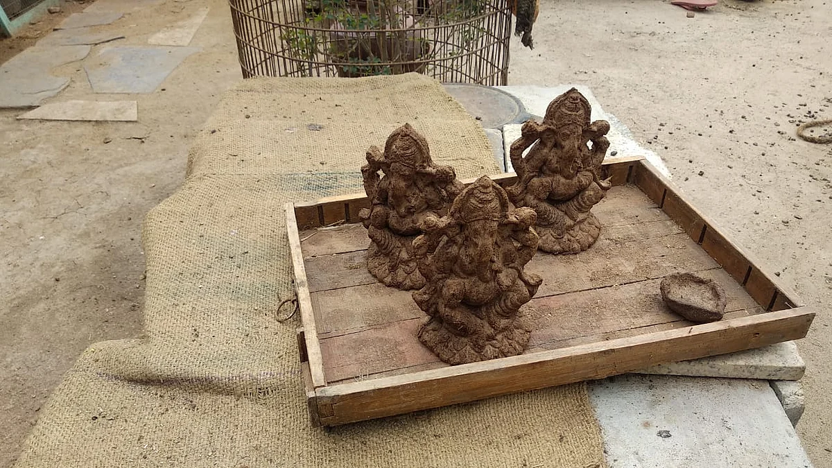 Vinayakar Statue