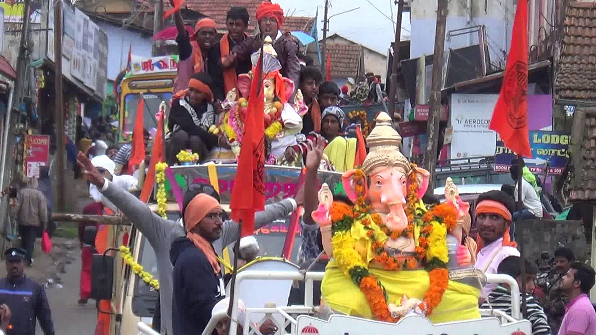 Vinayagar Statue