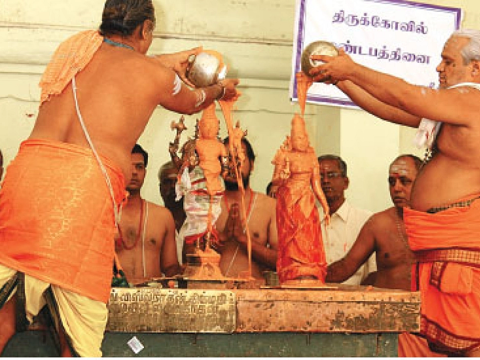 அரியும் சிவனும் ஒன்று என்னும் அரிய தத்துவத்தை விளக்கும் சங்கரன்கோவில் ஆடித் தபசு!