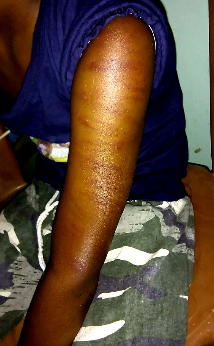 மாணவி
