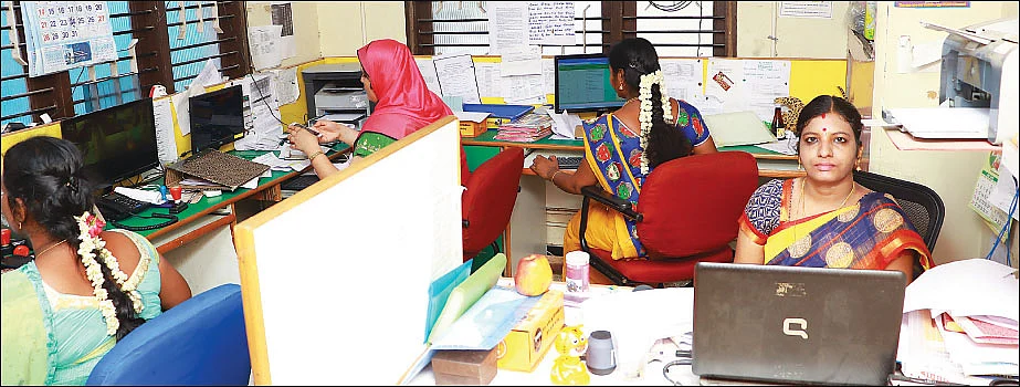 தொழிலாளி to முதலாளி - 13: ஒரு வருஷம்... ஏழு ஊழியர்கள்...
₹ 10 கோடி டர்ன் ஓவர்! - மஞ்சுளா