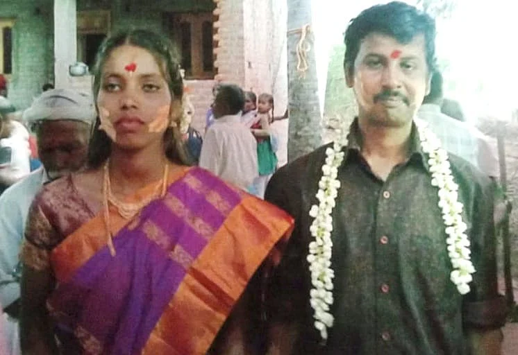 akila and her husband dhansekar