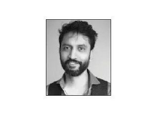 கார்த்திக் குணசேகரன்
பாலியல் மருத்துவர்