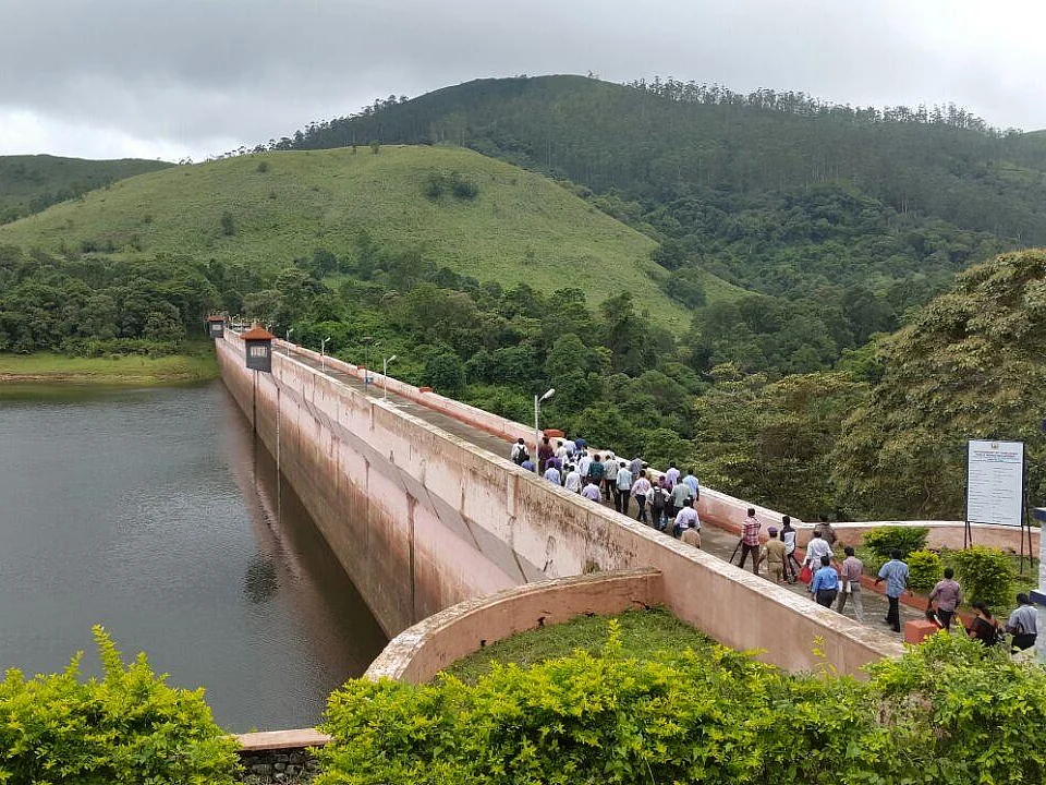 `முல்லைப்பெரியாறு அணை பராமரிப்பு விதிகள் பழைமையானவை!’ - உச்ச நீதிமன்றத்தில் கேரளா புதிய மனு