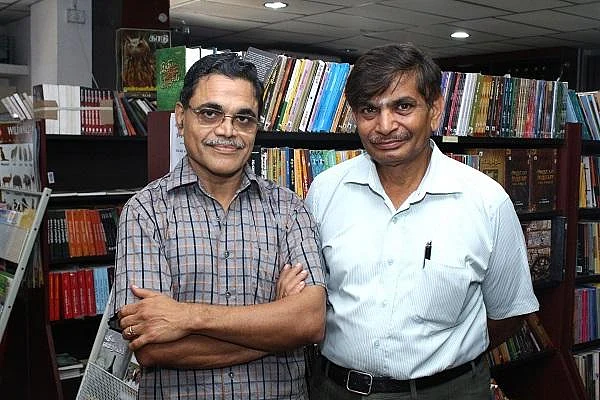 எழுத்தாளர்கள் சுபா