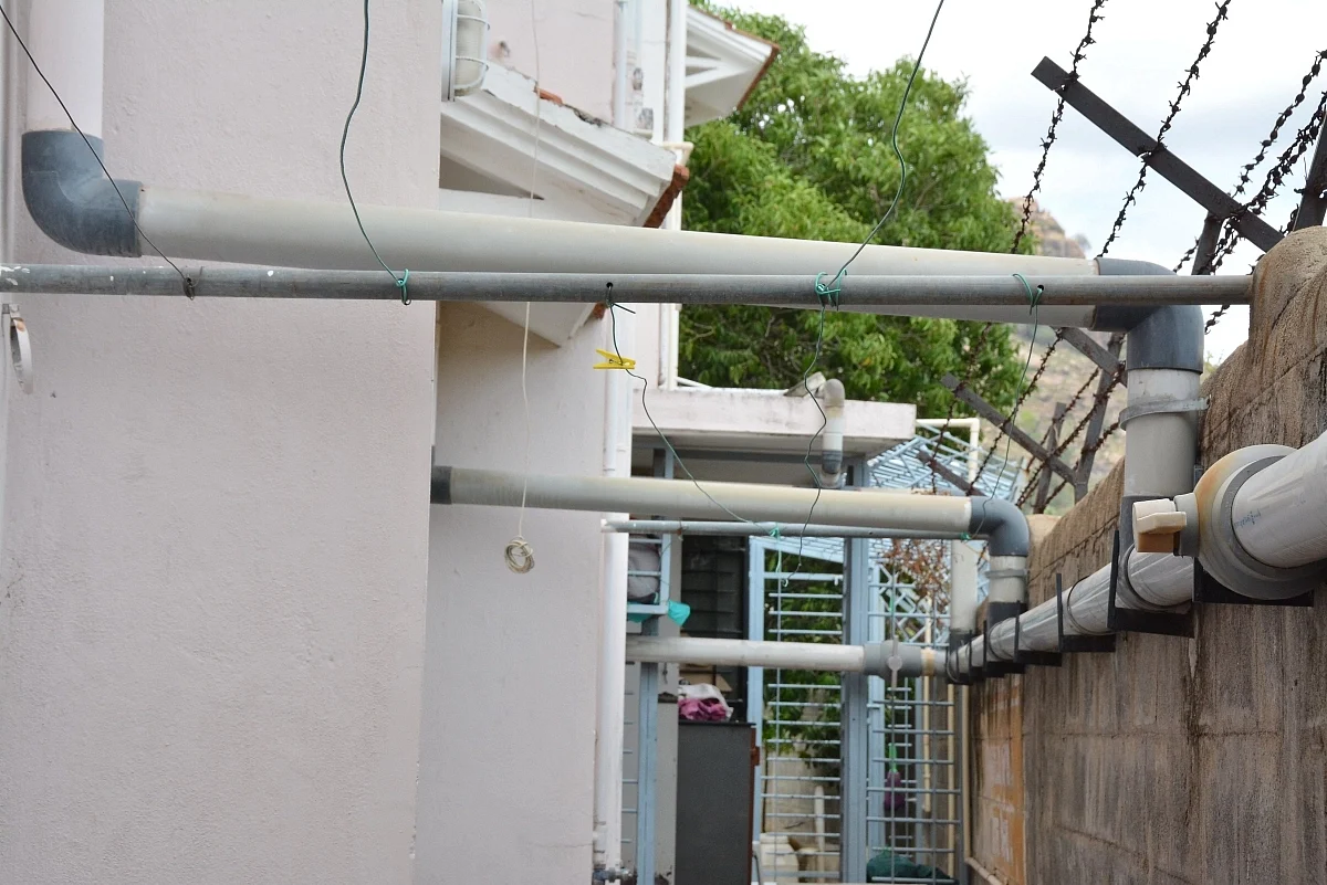 Rainwater saving pipes
