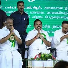 ஓ.பி.எஸ். - இ.பி.எஸ்-தம்பிதுரை
