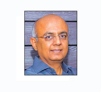 வ.நாகப்பன்