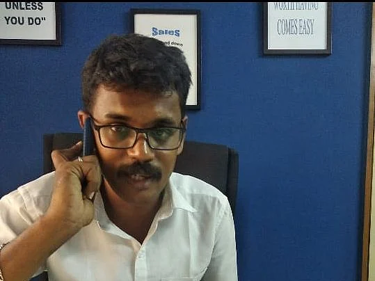 `இந்தப் பிறவியே ஜாலியாக இருக்கத்தான்!' - போலி போலீஸ் எஸ்.ஐ-யின் அதிர்ச்சி வாக்குமூலம்