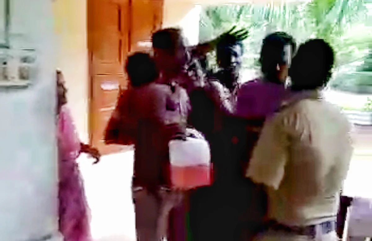 Manikandan.