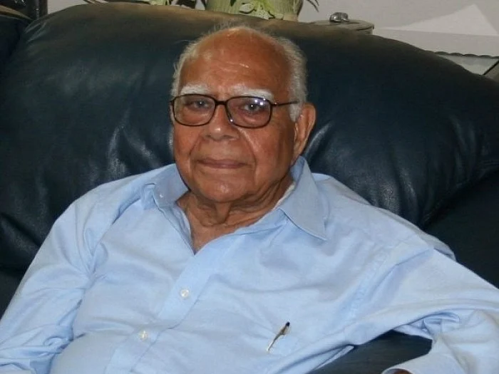 `18-ல் தொடக்கம்; 93-ல் ஓய்வு!’ - ராம் ஜெத்மலானியின் சட்ட, அரசியல் பயணம்