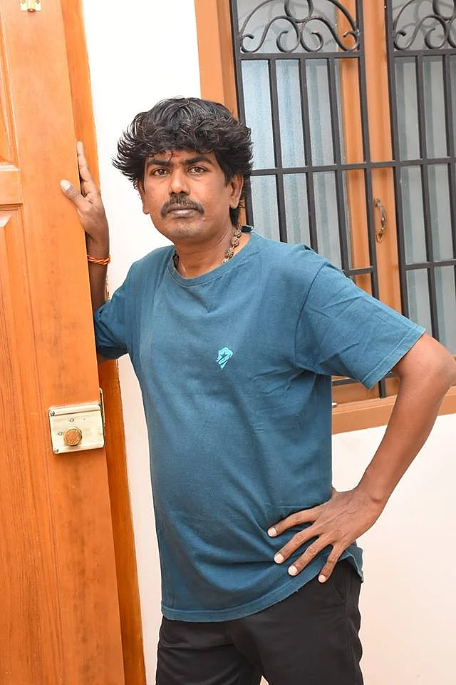 பாடலாசிரியர் முத்து விஜயன்