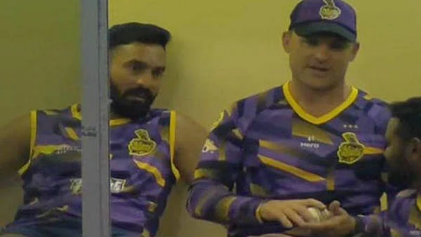 dinesh karthik