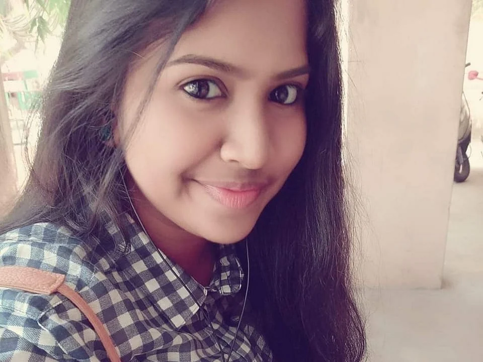8-வது மாடியில் ஒரு ஷூ; சடலத்துடன் இன்னொரு ஷூ! -வேலையில் சேர்ந்த முதல்நாளில் ஹெச்.ஆர் இறந்தது எப்படி?