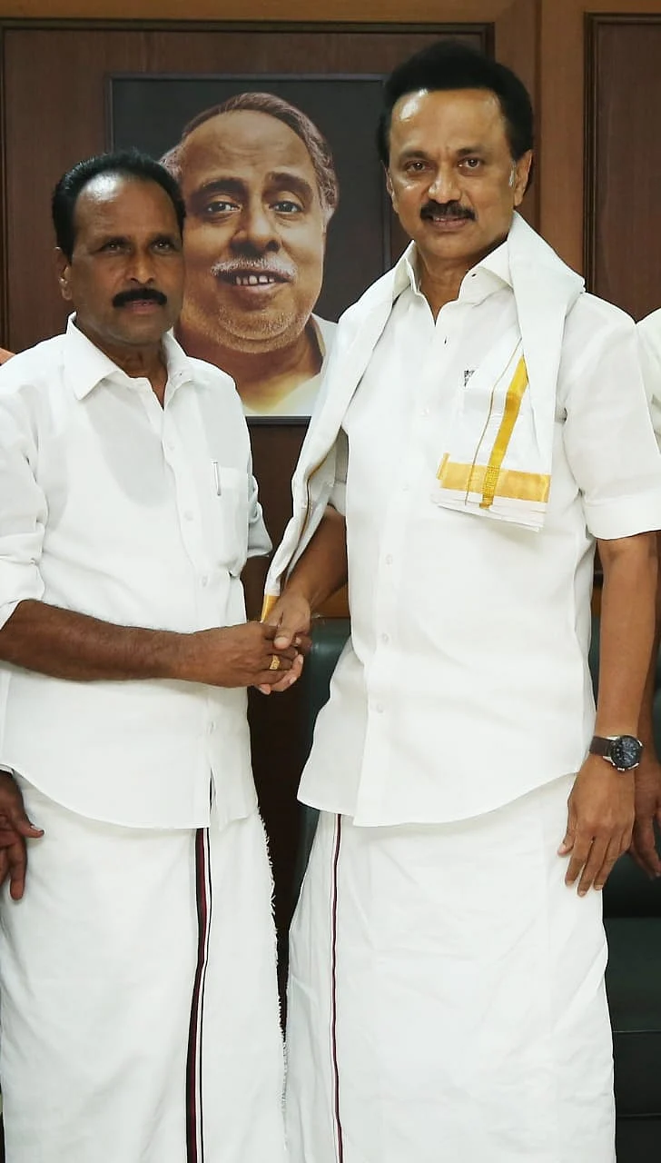 புகழேந்தி- ஸ்டாலின்