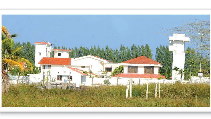 சிறுதாவூர் பங்களா