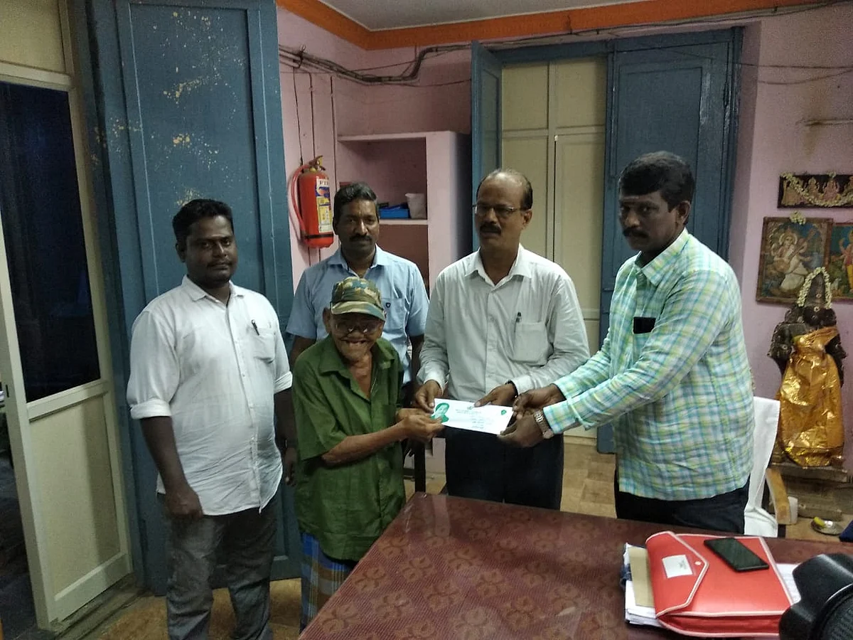 முதியோர் உதவி தொகைக்கான ஆணை