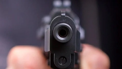 Gun shot