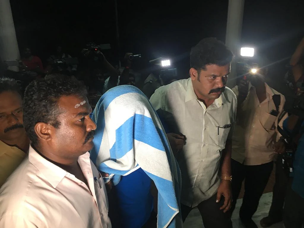 `உதித் சூர்யா குடும்பத்தினர் கொடுத்த தகவல்!’ - மேலும் 6 பேரை கைது செய்த சி.பி.சி.ஐ.டி