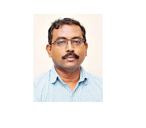 ஆர்.மோகன பிரபு, CFA