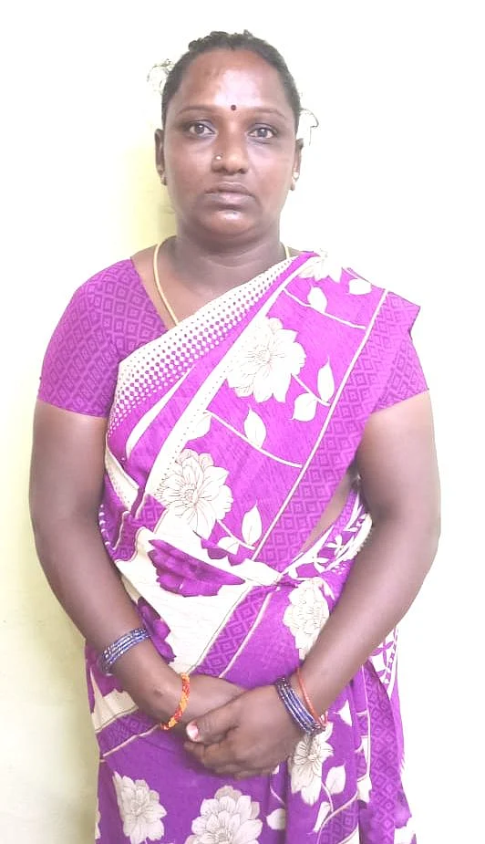 இடைத்தரகர் கவிதா