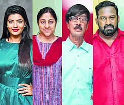 Kollywood Actors Aishwarya Rajesh, Rohini, Manobala, Robo shankar
