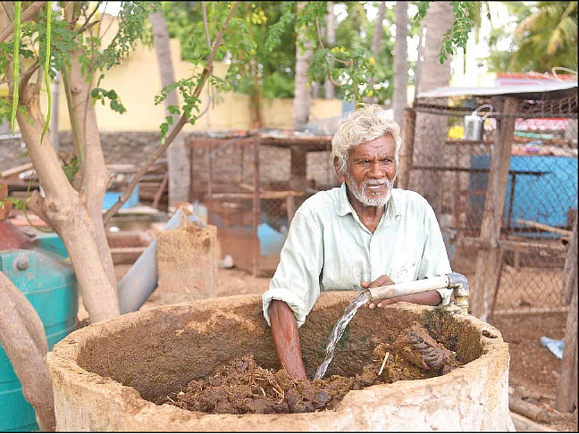 86 வயது இளைஞரின் தற்சார்பு வாழ்க்கை... “10 வருஷமா சாண எரிவாயுதான்!”